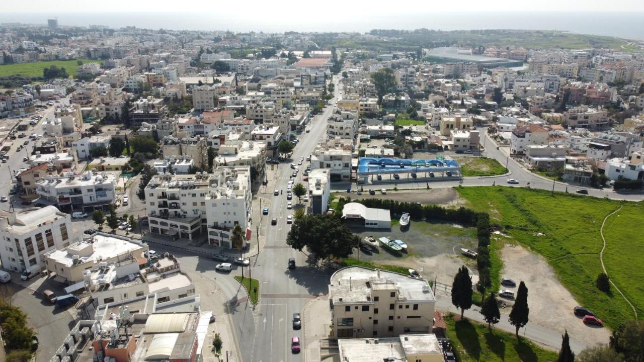City Center Apartments Paphos Ngoại thất bức ảnh