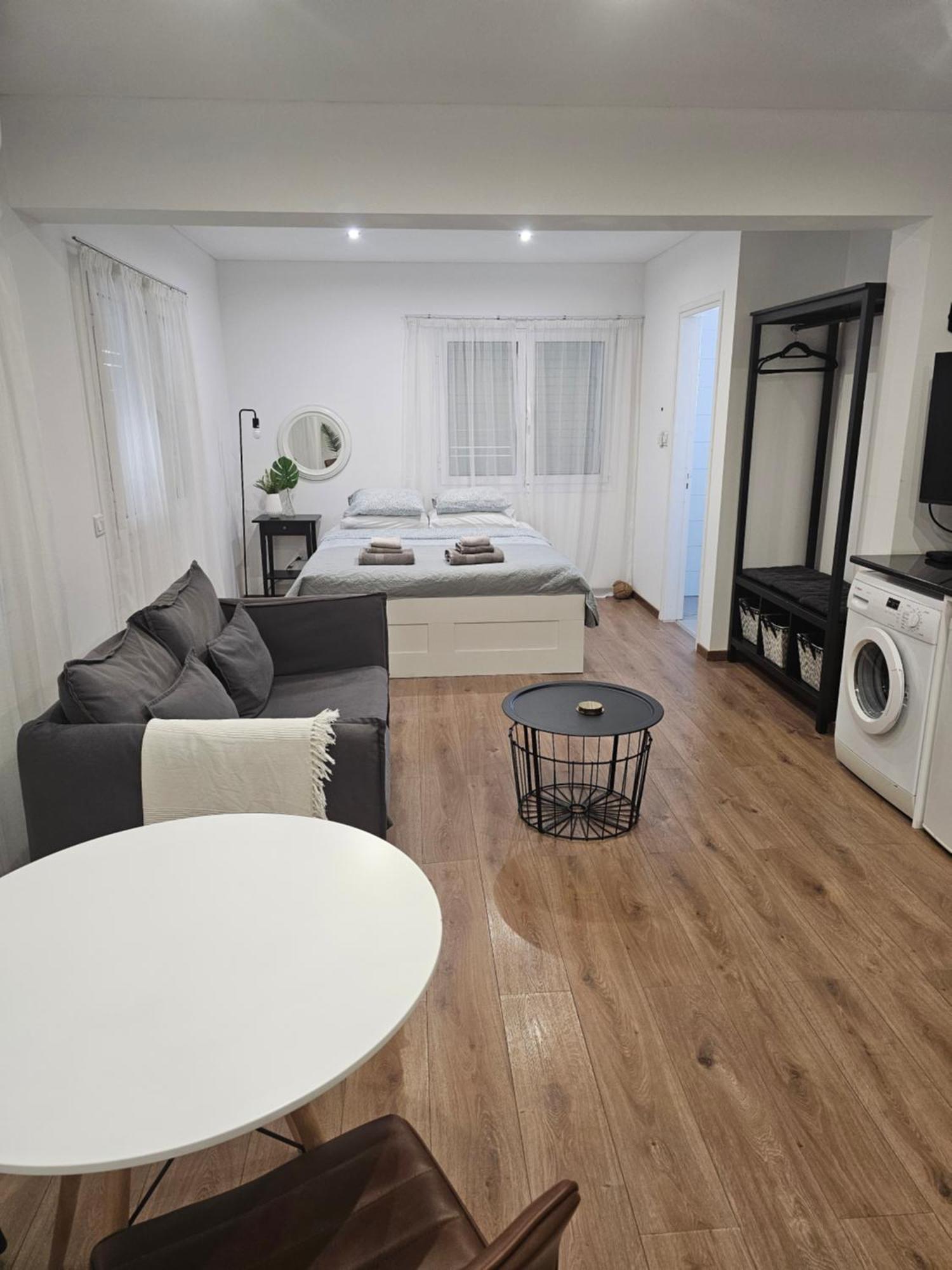 City Center Apartments Paphos Ngoại thất bức ảnh
