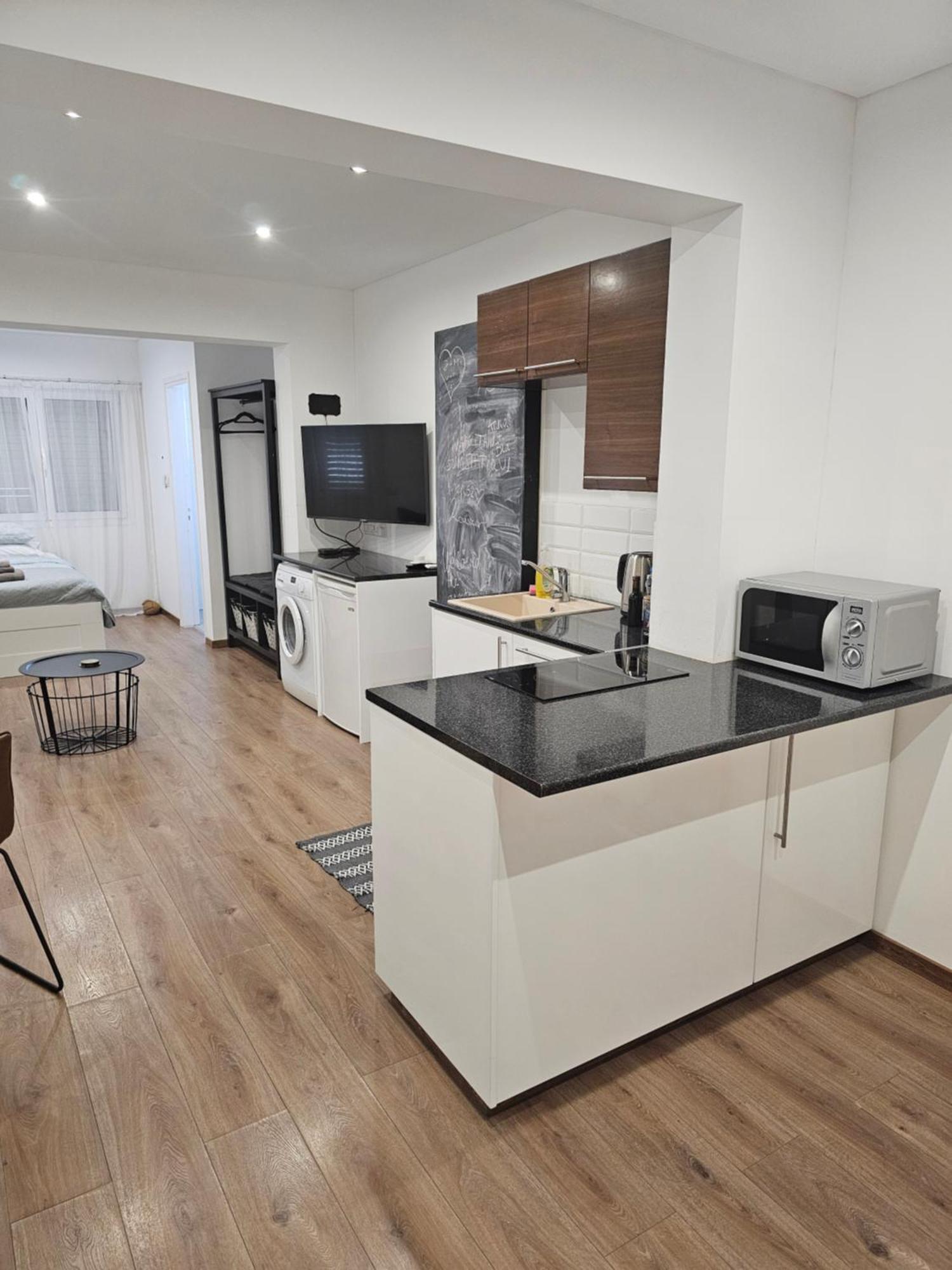 City Center Apartments Paphos Ngoại thất bức ảnh