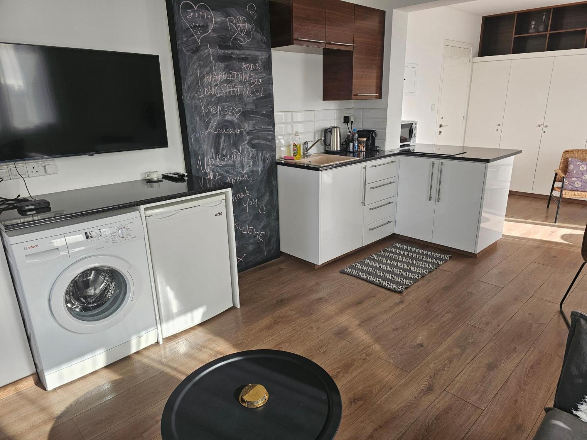 City Center Apartments Paphos Ngoại thất bức ảnh